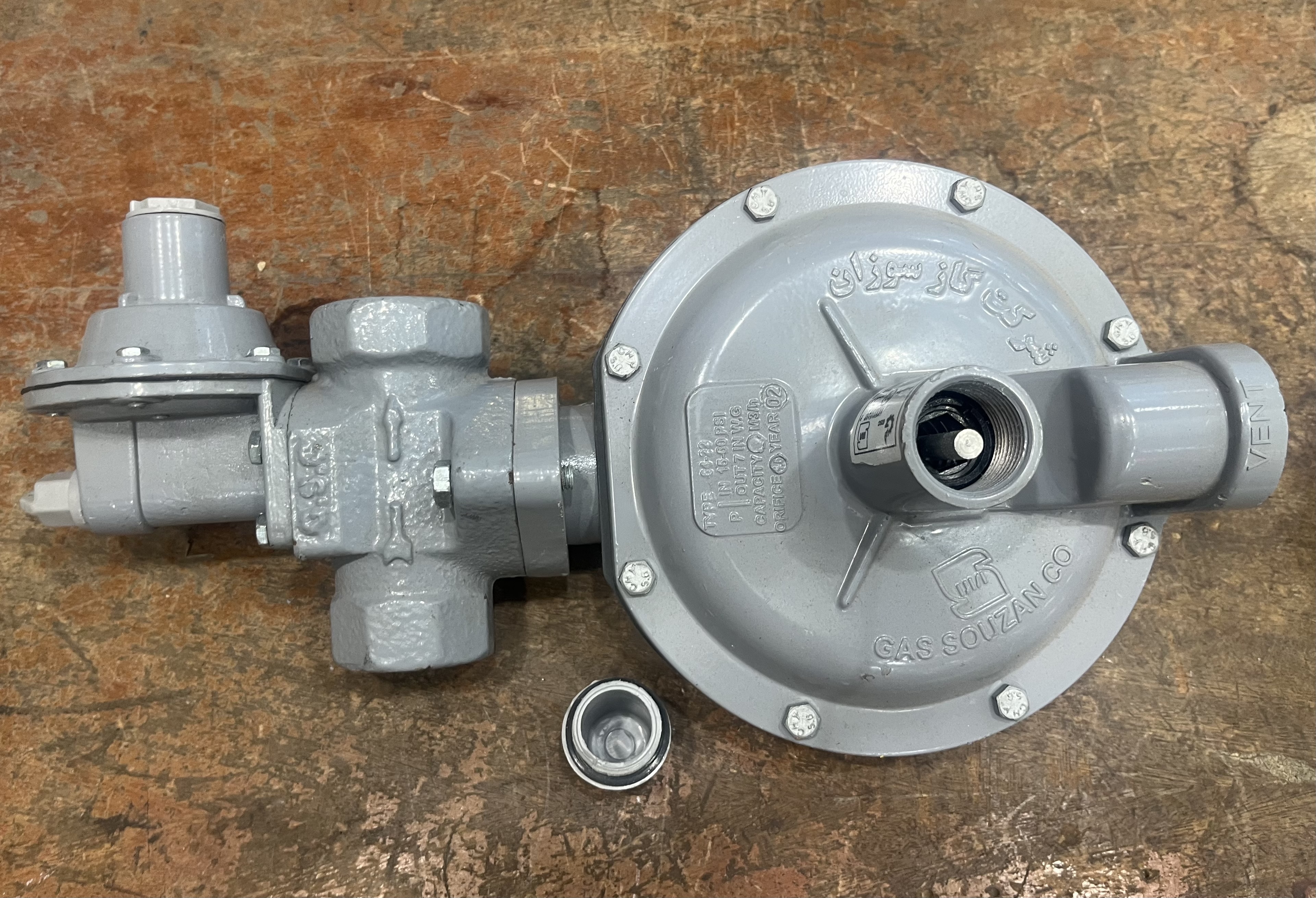 رگولاتور عمده رگلاتور گاز شهری فشارشکن گاز خانگی مدل 25 متری ۲۵ متر مکعبی ۶۰به ۱/۴ پوند گاز سوزان مخصوص سر علمک اکبند  – قیمت بروز شده ۱۴۰۴/۱۱/۰۹ مناسب آپارتمان و ویلا اکبند با گارانتی