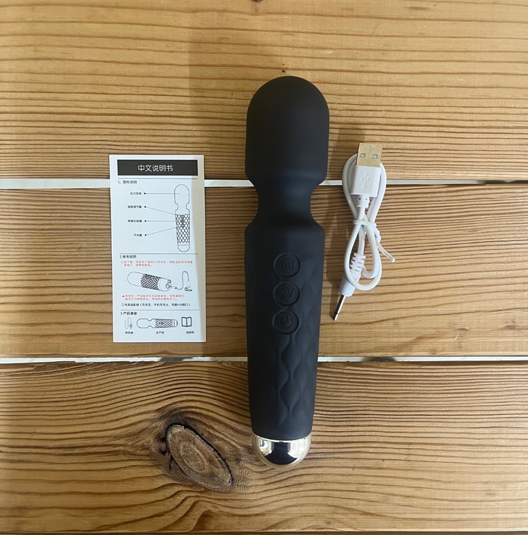 ماساژور قلمی حلزونی ضربه ای تک موتوره تک سر ماساژور موتور سنگین جنس بدنه سیلیکن اصل با تنظیم لرزش فول سایز مسافرتی